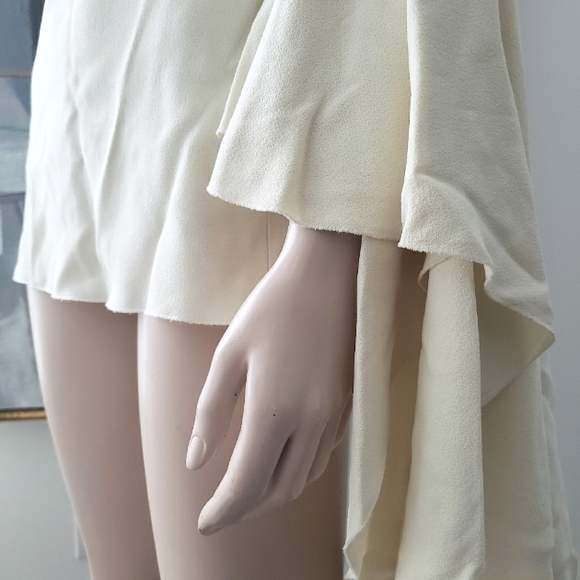 Giambattista Valli | Crepe Top with Fluted Cuffs - Picture 10 of 16